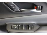 運転席ポジションメモリー付きシートスイッチ。