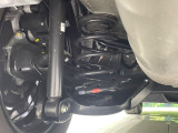 お車を安心してお乗りいただく為には、足回りの定期点検が欠かせません。サービスサポート(有償保証)では無料点検もご提供しており、安心のカーライフをお過ごしいただけるサポート体制が整っています。