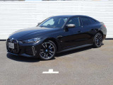 ご納車前には、BMWを熟知したメカニックによる100項目の点検・整備を行います。不具合箇所、交換時期に達している部品に関しましては、全て当社負担で交換してからのご納車となります。