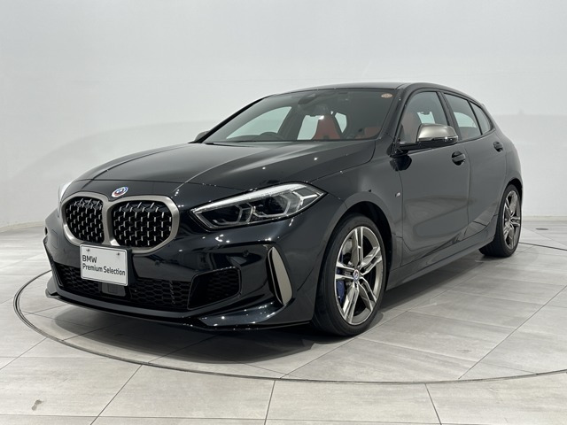 1シリーズ M135i xドライブ 4WD 