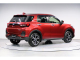 SUBARU初のコンパクトSUV「REX」取り回しの良いボディサイズながらゆとりある室内空間を実現しています