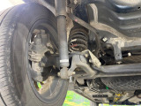 お車を安心してお乗りいただく為には、足回りの定期点検が欠かせません。サービスサポート(有償保証)では無料点検もご提供しており、安心のカーライフをお過ごしいただけるサポート体制が整っています。