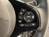 【アダプティブ・クルーズ・コントロール】予め設定した車速内でクルマが自動的に加減速。 前走車との適切な車間距離を維持しながら追従走行し、高速道路でのドライバーの疲労を軽減してくれる嬉しい機能付♪