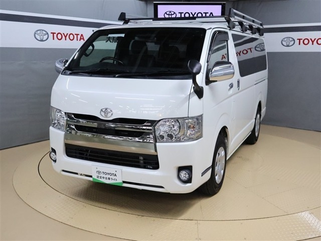 トヨタ ハイエースバン 