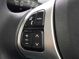 ステアリングスイッチ装備!運転しながら手元でオーディオの操作などができます。