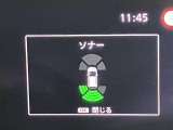 障害物を感知し知らせてくれるので安心です♪
