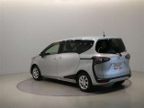 当店のU-Carはロングラン保証付。一年間走行距離無制限の無料保証が付いています。