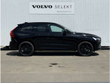 ◆サイド/流麗なプロポーションはVOLVO車の真骨頂。「美しいものと共にありたい」というオーナーの願いを満たします