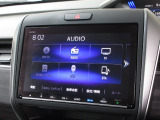 ナビゲーションは純正9インチメモリーナビ(VXM-237VFNi)を装着しております。AM、FM、CD、DVD再生、Bluetooth、音楽録音再生、フルセグTVがご使用いただけます。