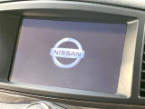 【メーカー純正ナビ】インテリアに溶け込むスタイリッシュな「専用設計」メーカーナビを装備♪視認性や操作性など基本性能にも優れ、より上質なカーライフをお楽しみいただけます。