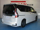 セレナ 1.2 e-POWER ハイウェイスターV 