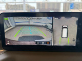 アラウンドビューモニターが付いているので、駐車時等に便利です。