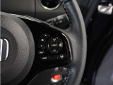 ◆アダプティブクルーズコントロール◆予め設定した車速内でクルマが自動的に加減速。前走車との適切な車間距離を維持しながら追従走行します。【LKAS】車線維持支援システムでステアリング操作を支援。