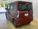 当店ではダイハツ認定U-CARをはじめ、お手頃価格のお車や、オトクなナビ付き車、オプション充実の高年式車をはじめ、ダイハツ車以外も豊富にラインナップしております。