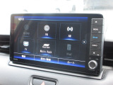 ナビゲーションは純正9インチメモリーナビ(VXU-215VZi)を装着しております。AM、FM、CD、DVD再生、Bluetooth、音楽録音再生、フルセグTVがご使用いただけます。