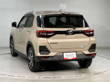弊社の商品車両は横浜本牧にあります本部で隅々までチェックを行い、トヨタの厳しい商品基準をクリアした車両を展示しています。ご安心してお選びいただけます。