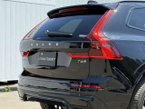 ◆バック/万が一を考え、安全性を重視する方に選ばれているVOLVO車。ドアを開閉するとその重み・厚みに驚くはず
