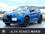 新車保証継承+認定中古車保証1年 アルファロメオデザインの真髄を反映した独創的なデザインがスポーティな印象をさらに高めます。