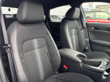 1列目シートです。足元までゆったりとご乗車頂けます!!