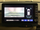 バックでの車庫入れも安心です! リアカメラが付いているバックモニター付のナビを装備しております。バンパーについているソナーや、操作線もついており距離感も画面から確認できます。