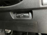 ETC車載器付きです♪高速道路をスイスイと通過!で、キャシュレス!クルマは料金所をノンストップで通過することができます☆