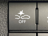 【スマートアシスト】走行中に前方の車両等を認識し、衝突しそうな時は警報とブレーキで衝突回避と被害軽減をアシスト。より安全にドライブをお楽しみいただけます。