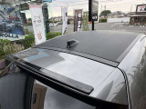 スタイリッシュなルーフデザインで見た目も◎!開放感ある車内で快適ドライブを楽しめます♪☆詳しくは無料通話0078-6003-827541 相模原ICすぐ