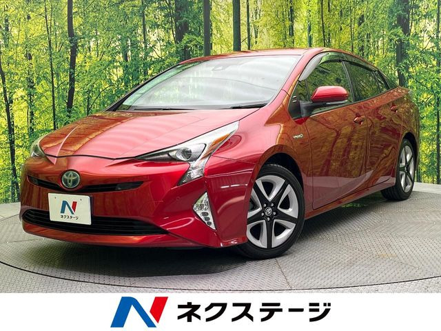 トヨタ プリウス 