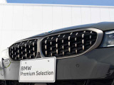 BMW Individualが贈る特別色「ドラバイト・グレー」