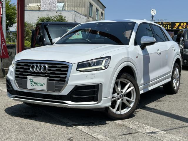 Q2 30 TFSI スポーツ Sラインパッケージ 純正ナビ