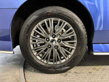 足元おしゃれのマストアイテム、純正アルミホイール☆タイヤサイズ:205/55R18☆