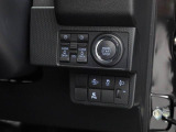 当社では全車、納車前にサービス工場で12ヶ月点検相当の整備を実施しております。そこで確認された不具合箇所は修理しておりますのでご安心下さい。