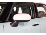 MINI NEXT勝どきのお支払総額は、車両本体価格、環境性能割、月割自動車税、リサイクル料金、印紙代、車庫証明代行費用、登録代行料金が含まれております。
