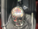 【フロア6速MT】走りの6速MT!!スポーティーな走行をお楽しみいただけます♪