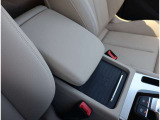 Audi正規ディーラーが高品質をお約束。高度な訓練・教育を受けたAudi専任メカニックが、100項目にもおよぶ精密な点検を実施いたします。すべてをクリアしたAudi車だけが、あなたのお手元に届けられるのです。