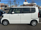 【保険】自動車保険のスペシャリストがお客様の立場になってお客様に最適な自動車保険のご提案や万が一の時の事故対応にあたりますので、ご安心ください。