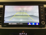 バックでの車庫入れも安心です! リアカメラが付いているバックモニター付のナビを装備しております。操作線もついており距離感も画面から確認できます。