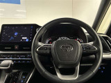 先進性と高級感あふれるコックピットを演出。誰がハンドルを握っても運転しやすい、開放的な視界が魅力です☆