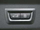 BMWライフをさらに素晴らしいものにするために、BMWカードもご用意しております。ご利用金額1,000円ごとに1ポイントたまります。BMW正規ディーラーでのご利用につきましてはポイントが2倍になります。