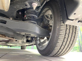 お車を安心してお乗りいただく為には、足回りの定期点検が欠かせません。サービスサポート(有償保証)では無料点検もご提供しており、安心のカーライフをお過ごしいただけるサポート体制が整っています。