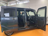 中古車を買うことの 「不安」 「心配」 も一緒に解決させて下さい♪ ディーラーならではの 「安心」 「ご満足」 を提供いたします。