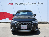 一目でaudiと認識できる精悍なフロントマスク。
