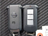 【スマートキー&プッシュエンジンスタート】ポケットやバックなどにキーを入れたまま探さなくてもロックの施錠、開錠、エンジンスタートも出来ます。