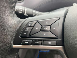 手元でナビの音量調整等が出来るのでナビの操作によるわき見運転を防止することが出来ます。