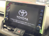 【9インチ ディスプレイオーディオ】大画面ディスプレイへお持ちのスマートフォンと連携して、ナビやbluetoothでの音楽再生が可能です♪デザインはもちろん操作性も良好!別途ナビ機能の取付可能です♪