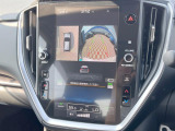 【デジタルマルチビューモニター】車のフロントやサイドのカメラ画像を同時にモニター表示することで、悪路や狭い道を走行時でも周囲の状況確認ができ安心!本格SUVにうれしい装備です♪