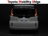 リヤのコンビネーションランプは後続車からも確認しやすいデザインです。