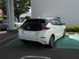納車前には当社整備工場にて、日産整備士が、整備を実施。安心してお乗り頂けますようお渡しさせていただきます。