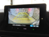 リアカメラがついているので、駐車や後進の際にとても便利です♪