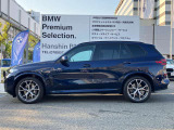 【XDrive】強大なパワーをXdriveシステムが瞬時に理想的な可変配分を行い、かつてない安心・快適・スポーティな走りを約束します。走行状況に応じてトルク配分を最適化してくれる優れものです!